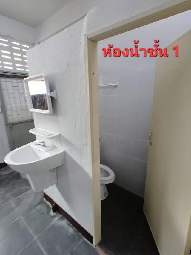 อาคารพาณิชย์ 3 ชั้น ใหม่ 4