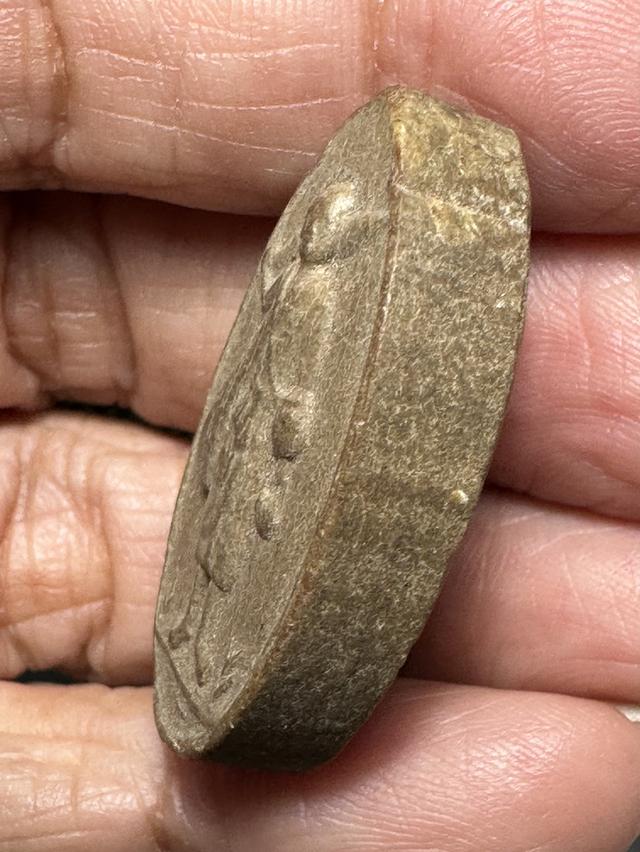 พระสิวลี หลวงปู่โต๊ะ วัดประดู่ฉิพระผงสีวลี ลป.โต๊ะพิมพ์รูปไข่ เนื้อผงเกสร ฝังตะกรุด ปี 2521 รูปที่ 4