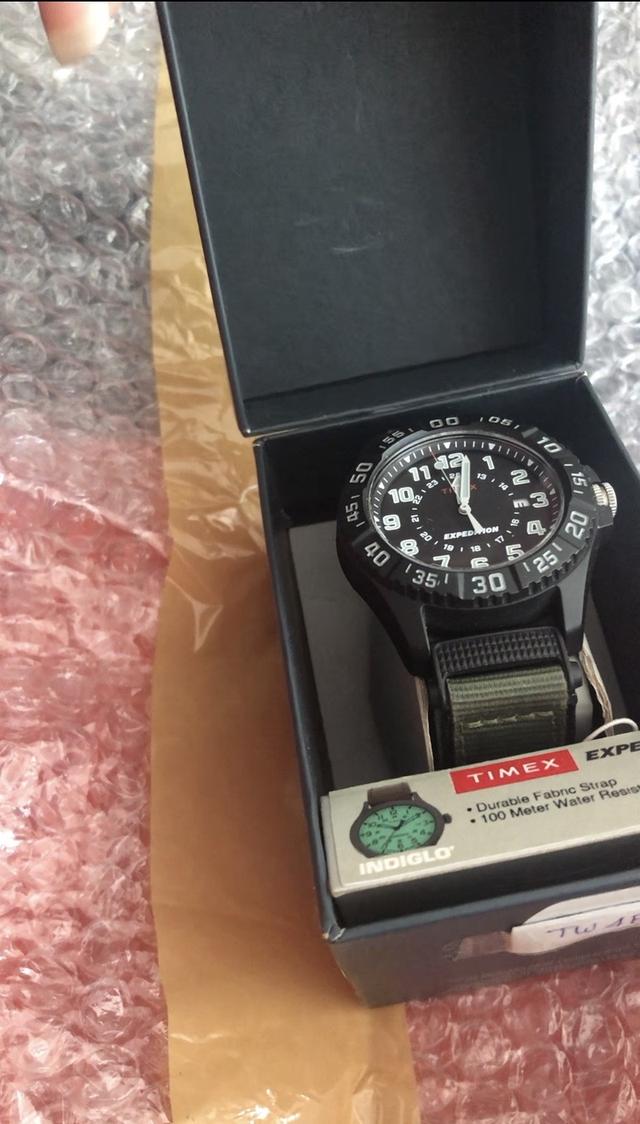Timex รุ่นกันน้ำ100เมตรเปิดไฟได้ (ทักมาขอดู/ลดได้)