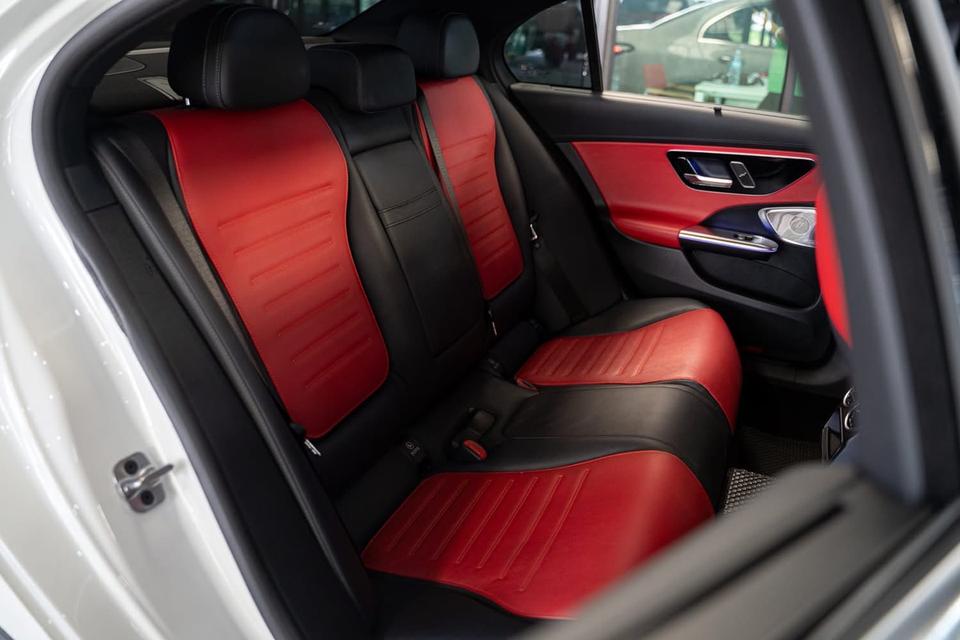 Mercedes Benz C350e AMG Dymanic (w206)ปี 2022 ไมล์ 50,000 km รถบ้านมือเดียว 14