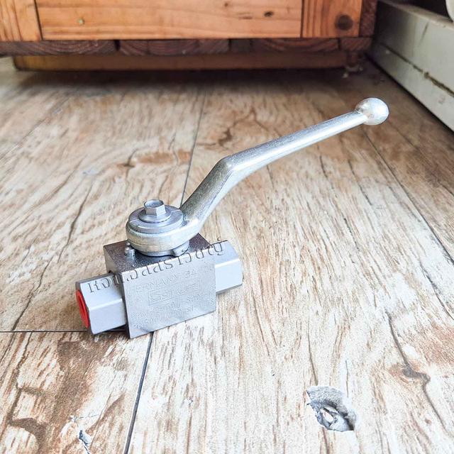 ขายึดด้านข้าง สำหรับฝาเติมไฮดรอลิค Stauff SMBB-ASMB-1