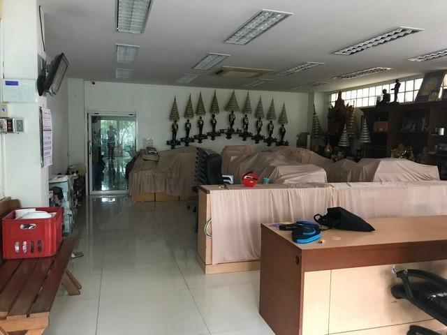 ขายโรงงาน เนื้อที่ 1 ไร่ ซอยเทพกุญชร คลองหนึ่ง คลองหลวง 11