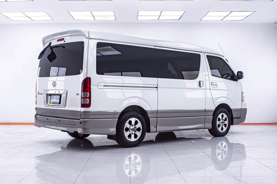 TOYOTA VENTURY 2.7 V 2010  14