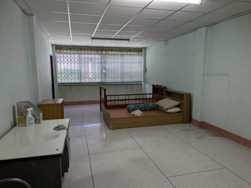 ให้เช่า ออฟฟิศ สำนักงาน 1000 ตรม 48 ตรว ถนนพระราม 2
