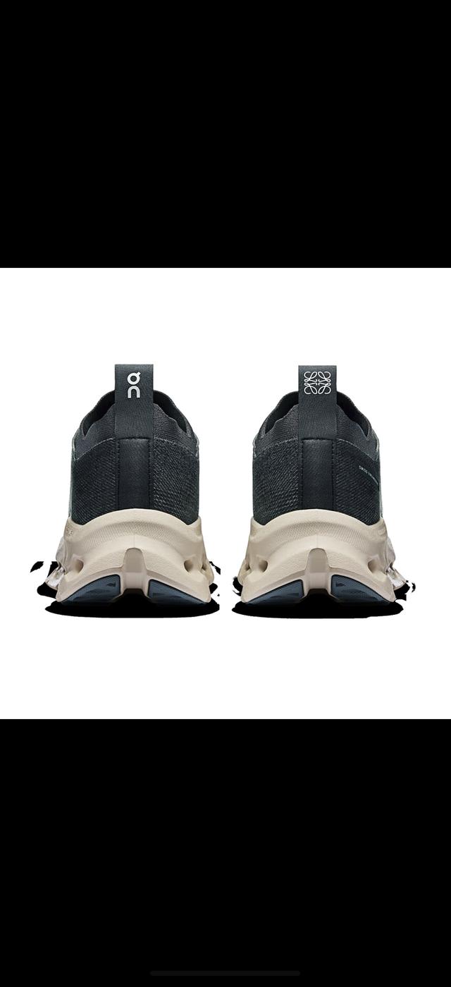 On Cloudtilt x Loewe (Premium Grade) 6