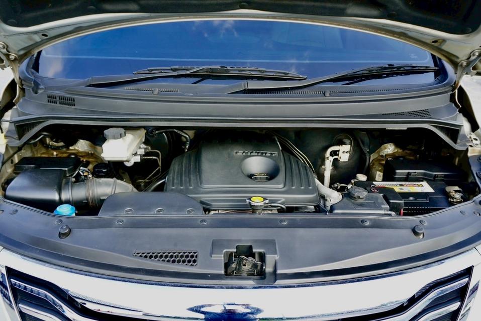 Hyundai Grand starex 2.5 Vip 7 ที่นั่งเครื่องยนต์: ดีเซล เกียร์: ออโต้  ปี : 2011 สี: เทา 13