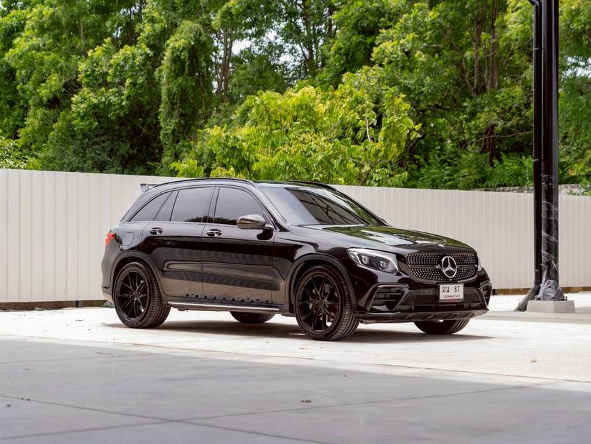 Mercedes Benz GLC 250d 4Matic AMG ปีจด 2017 6
