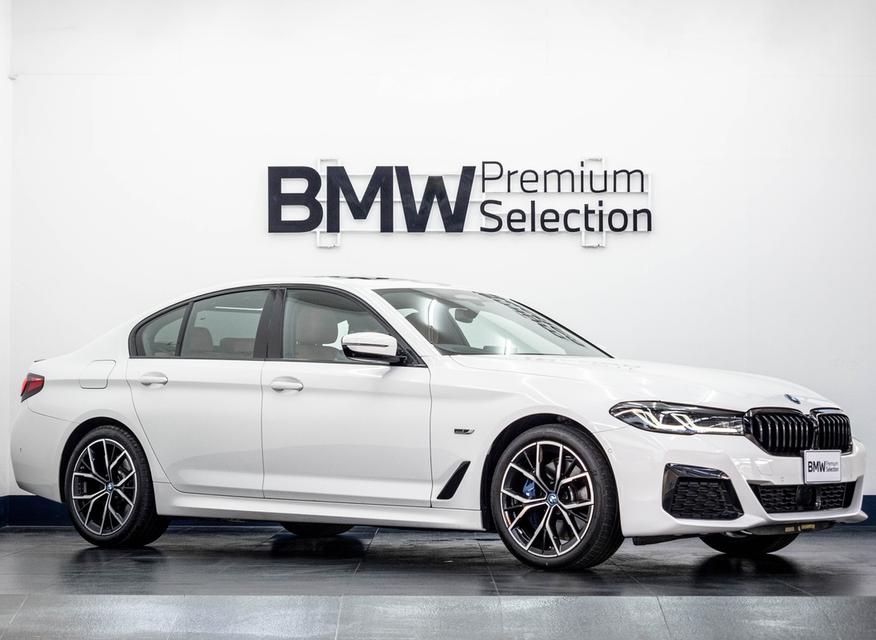 BMW 530e  M Sport  ปี 2023 เลขไมล์ 9,xxx กิโล 2