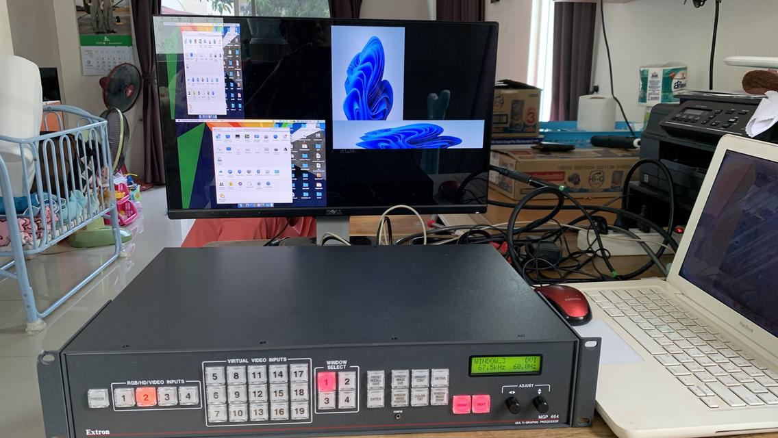 vdo switcher extron mgp464