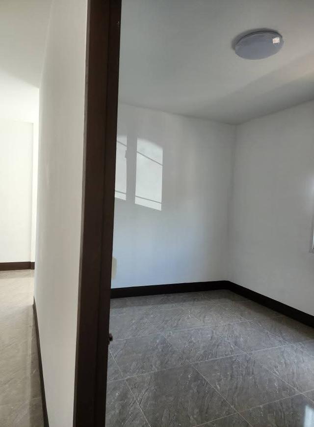 ขายด่วน บ้านพร้อมที่ดิน ขนาด3ห้องนอน 15