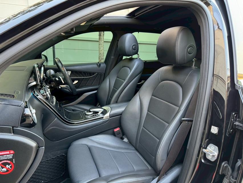 รหัสรถ AVA4828 🏆 Benz GLC250d AMG Dynamic 4matic ปี 2019 Top สุด Facelift รูปที่ 11