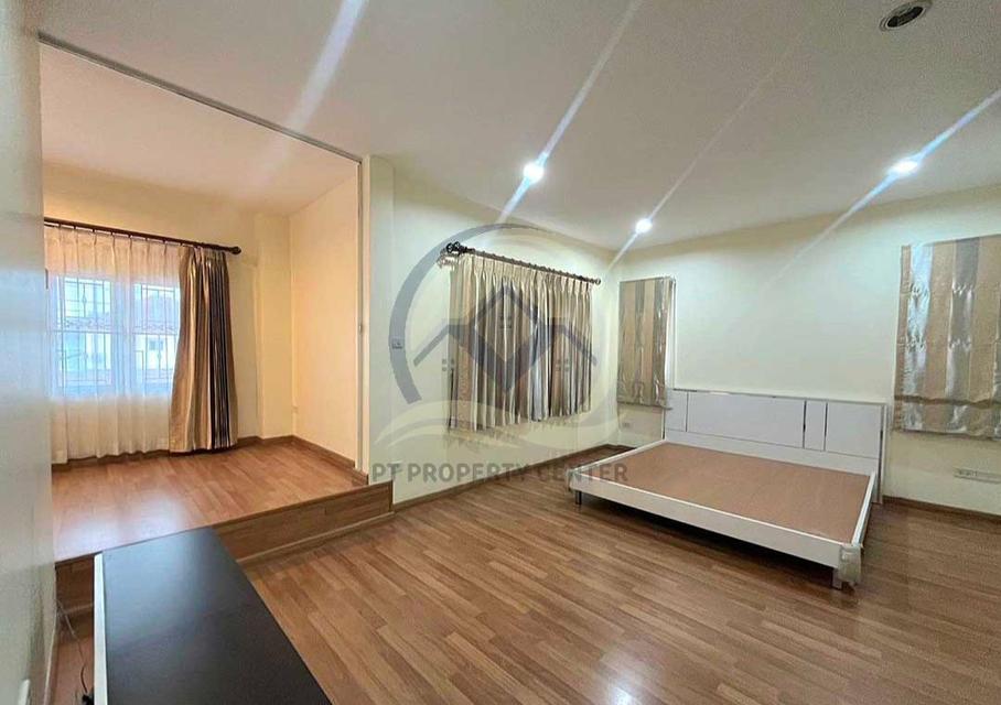 บ้านเดี่ยว 2 ชั้น โครงการสุขสันต์ 6 ซอยกาญจนาภิเษก 5 ถนนกาญจนาภิเษก เฟอร์นิเจอร์ Buit-in ทั้งหลังปรับปรุงใหม่ และ ต่อเติม ในราคาพิเศษสุดๆ 11