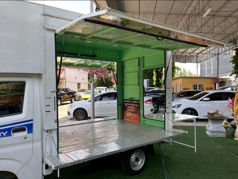 SUZUKI CARRY เครื่อง1.5 ฟู้ดทรัค ปี 2025 ~ไมล์แท้ 2,xxx กม. | เกียร์ธรรมดา | พร้อมใช้งานทันที!~เครดิตดีจัดได้เต็ม100% ~คะ➖ 6