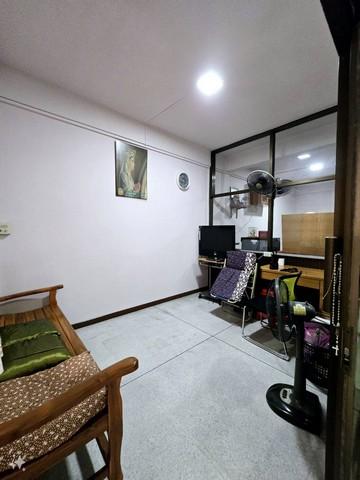 townhouse ทาวน์เฮ้าส์ หมู่บ้านจรัญวิลล่า ซอยจรัญสนิทวงศ์ 37 2800000 บาท. 2 BEDROOM 1 น้ำ ขนาด 0 RAI 0 งาน 18 sq.wa ราคา  3