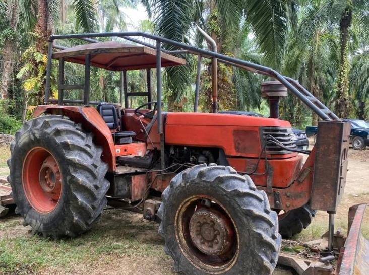 ขาย KUBOTA M9000 ราคาถูก 5