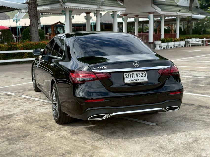 รหัสรถ SG4329 Benz E220d AMG Sport ปี2022 (Facelift) 8