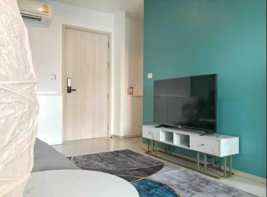 Rhythm Sukhumvit 42 Condominium 3