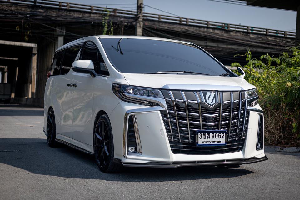 Toyota Alphard 2.5 SC Package ปี2022