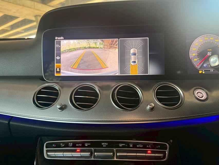 ขายรถ Benz E350e Avantgarde facelift W213 ปี 2019 สีเทา เกียร์ออโต้ 14