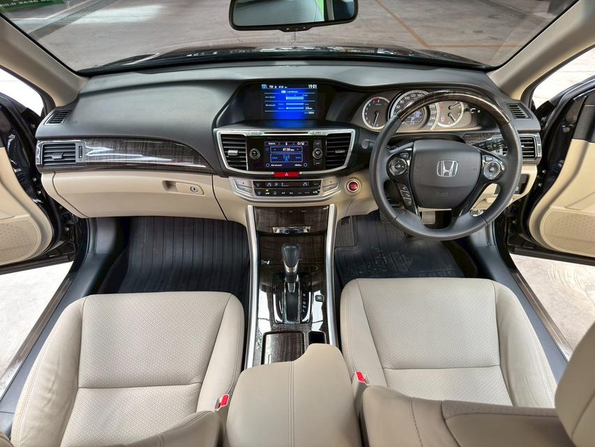 HONDA ACCORD 2.0 EL ปี 2013 12