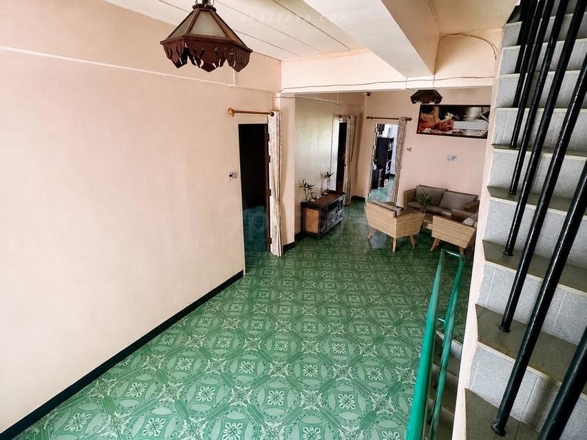 For Sale — Corner Commercial Building with Tenant near the Beach, Pratumnak Soi 6Commercial building for sale with existing tenant and rental income. 8