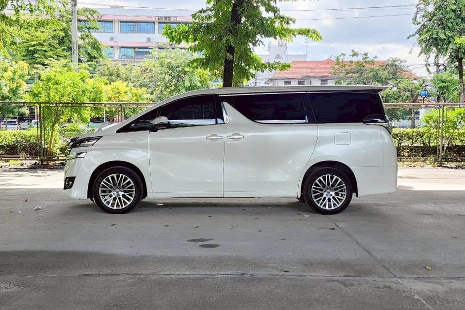 Toyota VellFire 2.5 HEV E-FOUR AT ปี 2015 8