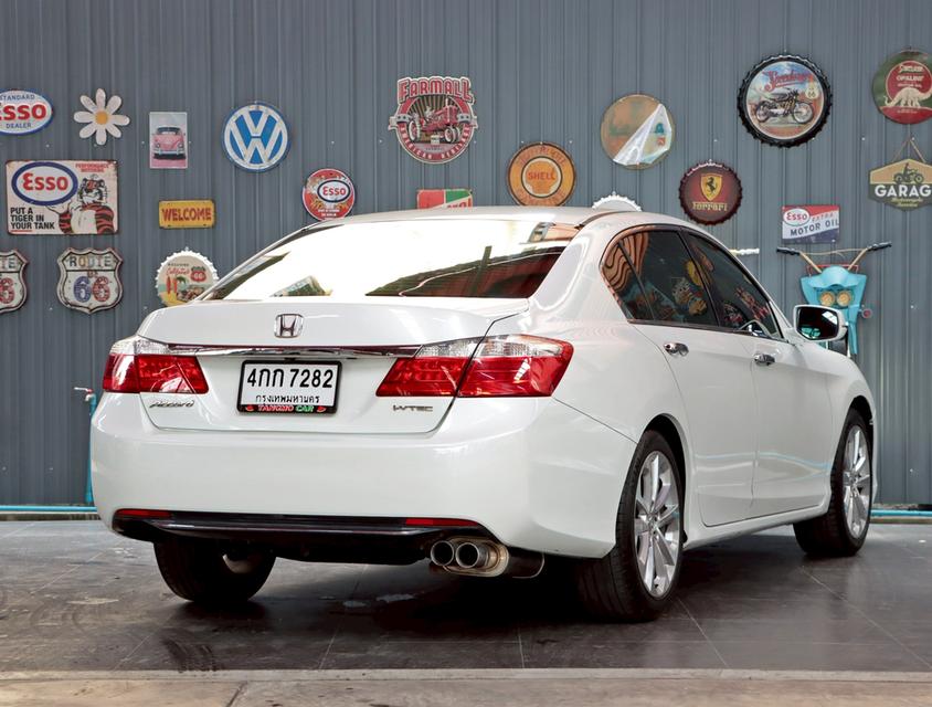 HONDA ACCORD 2.0 EL i-VTEC ปี 2013 จด 2015 4