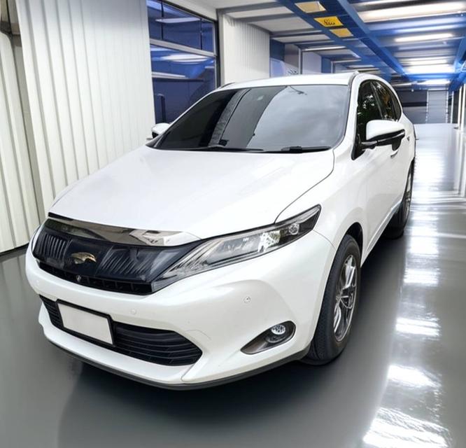 Toyota Harrier 2015 รุ่นTOP รถสวย พร้อมใช้ เจ้าของขายเอง รับประกัน