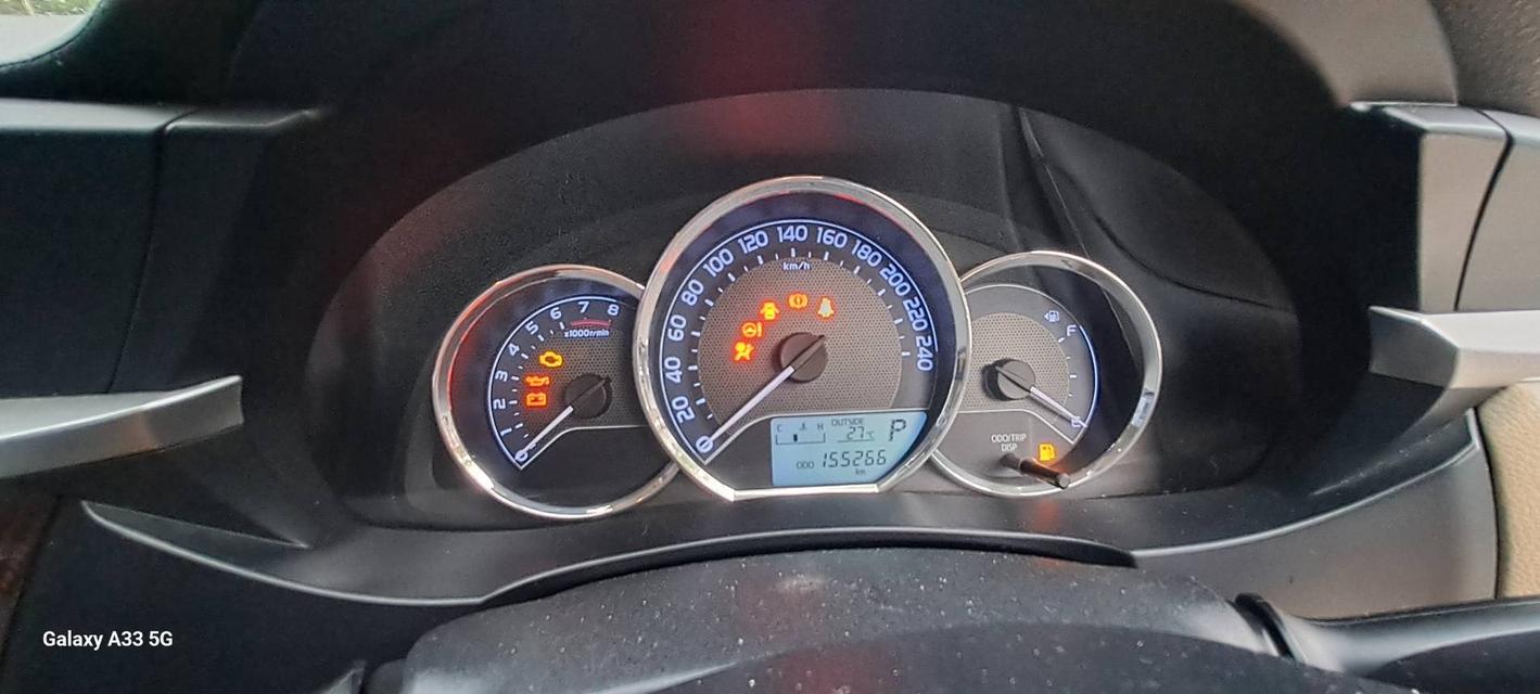 TOYOTA COLLOLA ALTIS 1.6G ปี2015 9