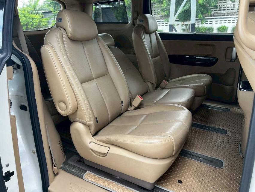 Kia Grand Canival 2.2EX (11ที่นั่ง) ปี 2015 จด 2017 สีขาว รูปที่ 7