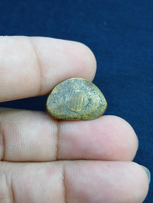 หลวงพ่อเงิน วัดบางคลาน 5