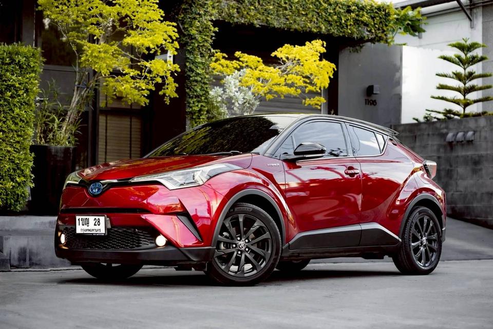 รหัสรถ PR28 Toyota C-HR 1.8 Hybrid High (รุ่น Top สุด + 2 Tone)