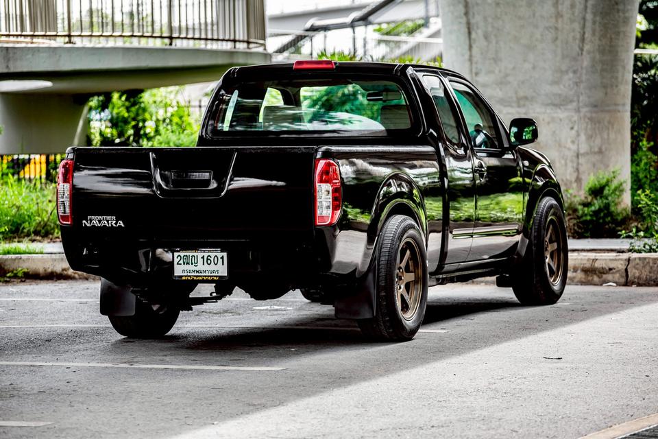 Nissan Navara 2.5di Open Cab เกียร์ธรรมดา ปี 2007 สีดำ