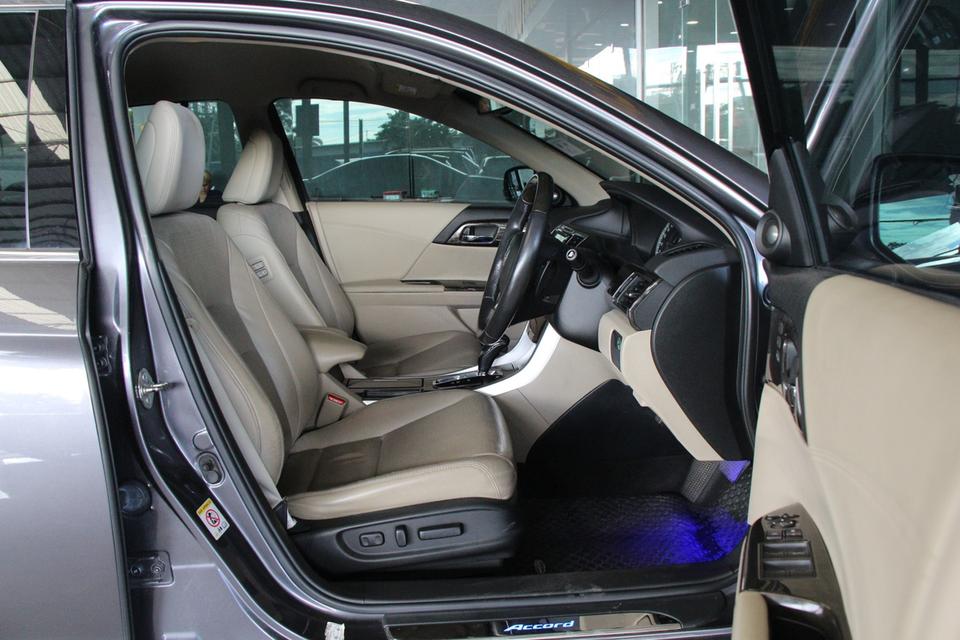 รหัสรถ TKG7192 HONDA ACCORD 2.0 EL ปี 2014 10