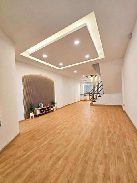 ขาย ทาวโฮม หมู่บ้านอยู่เจริญ ดอนเมือง ติดถนนวิภาวดีรังสิต 37 พร้อมเข้าอยู่ สนามบิน เขตดอนเมือง ใกล้โรงเรียนหอวัง นนทบุรี 6