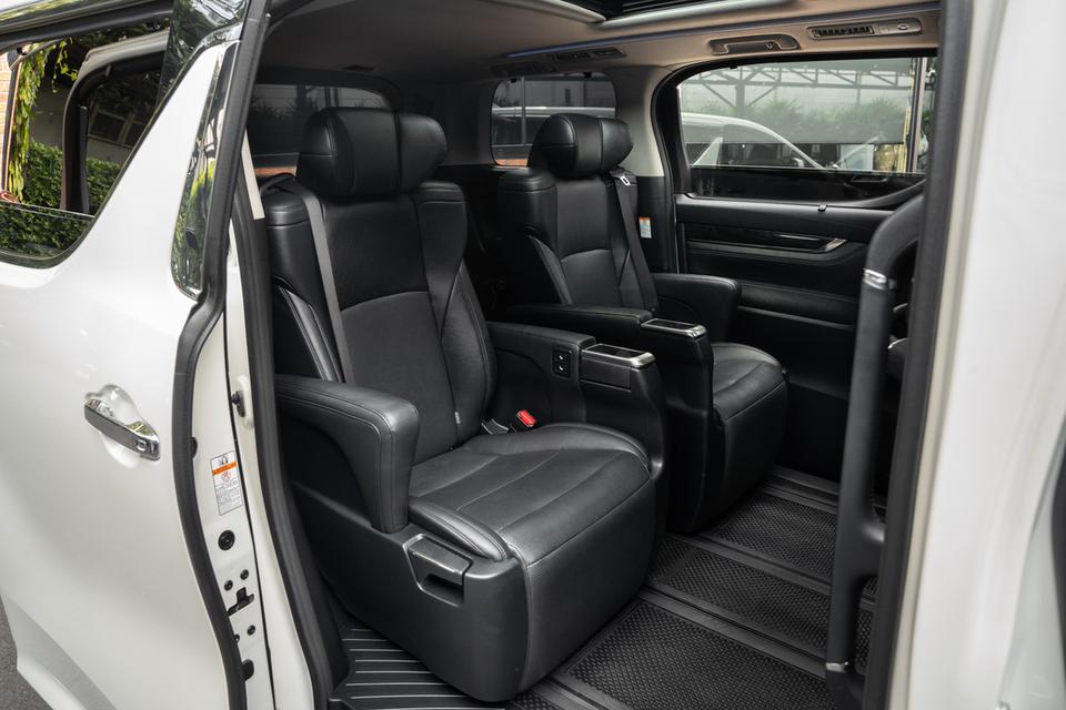 “Toyota Alphard 2.5 SC Package” ปี 2018 รูปที่ 12