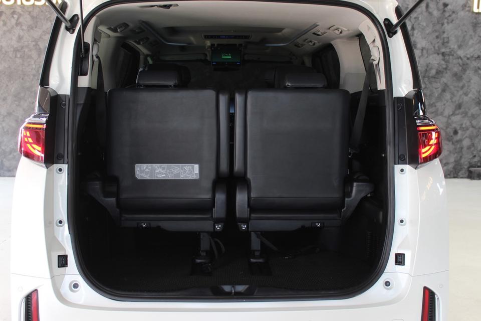 รหัสรถ JRS2055 TOYOTA VELLFIRE 40 Look ปี 2017 9