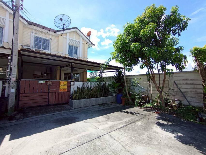 ขายบ้านทาวน์เฮ้าส์ 2 ชั้น หลังริม หมู่บ้านพฤกษาวิลล์46/1 คลอง3 คลองหลวง 2