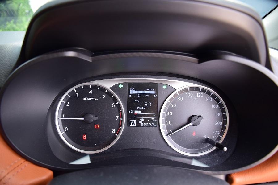 วิ่ง53xxxโล /สภาพน้องป้ายแดง /ฟรีดาวน์ /นิสสัน อัลเมร่า1.0TURBO ตัวEL /รถสวยไม่เคยชนมือเดียว /พุตสต๊าท กุญแตคีเรท2 ดอกครบ/โทร0957401229 ไอดีไลน์UTBP