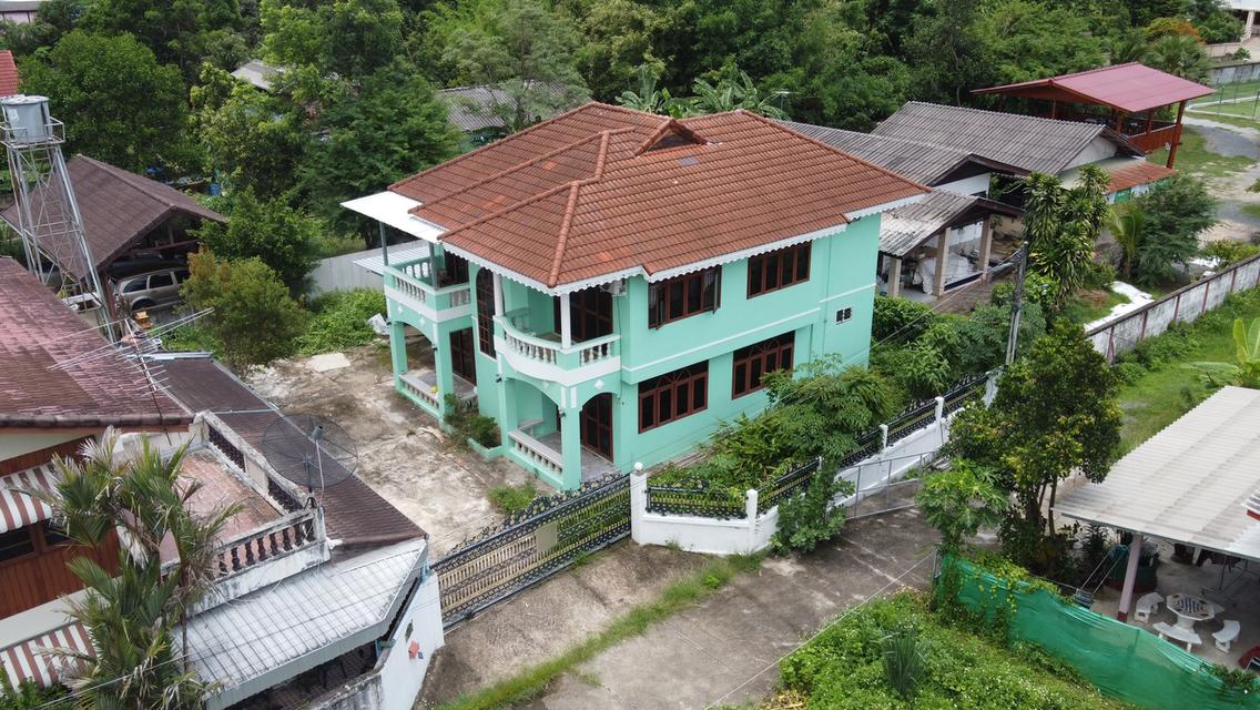 บ้านพร้อมที่ดิน 118 ตร.ว. 4 ห้องนอน 2 ห้องน้ำ ใกล้ถนนใหญ่และที่ว่าการสันกำแพง