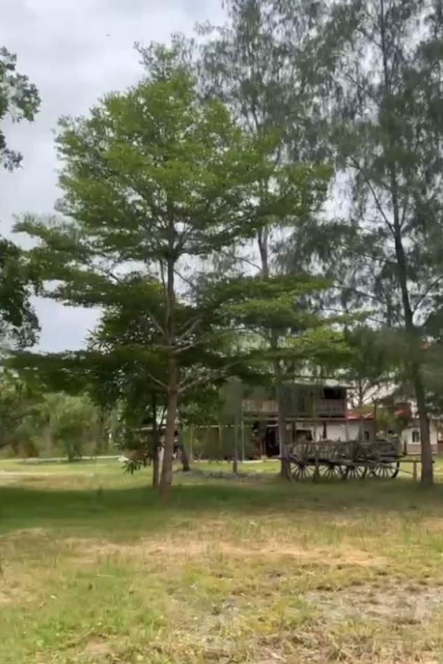 ขายที่ดินพร้อมรีสอร์ท 25-0-75.4 ไร่ (แบ่งขาย) ติดถนนพระรามที่ 2 จ.สมุทรสงคราม 3