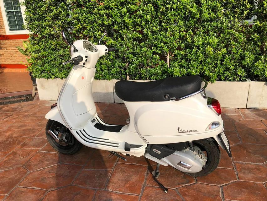 ขายรถมือสอง Vespa LX 125 สีขาว ปี 2018 2