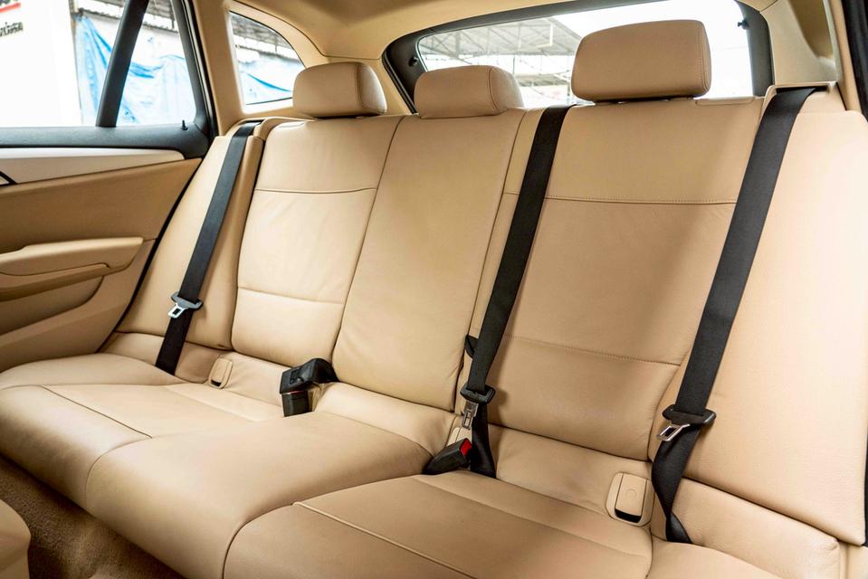 รหัสรถ NP5533 📌 BMW X1 SDRIVE18i ปีรถ : 2012 จด 2014 รูปที่ 15