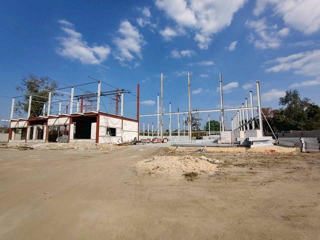 ขายโรงงานและให้เช่าโรงงานสร้างใหม่ใกล้นิคมเกตเวย์ฉะเชิงเทรา ผังม่วงลาย บนเนื้อที่ดิน 4 ไร่ สามารถขยายพื้นที่เพิ่มได้ 5