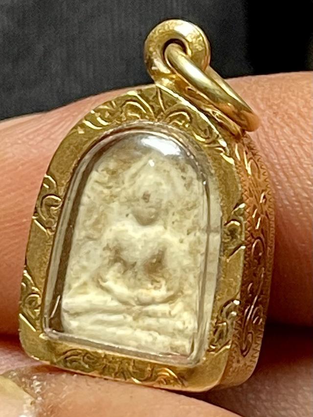 พระซุ้มกอ พิมพ์เล็ก มีลายกนก กรุกำแพงเพชร 4