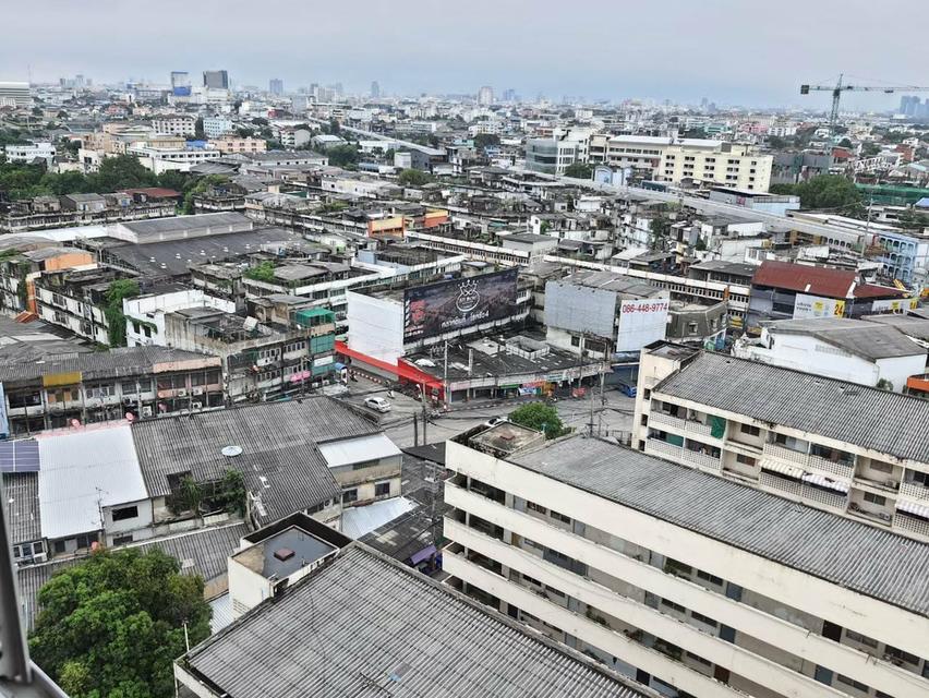 คุ้มกว่านี้ไม่มีอีกแล้ว! 1.95 ล้าน คอนโดติดรถไฟฟ้าสถานีโชคชัย 4 ส่วนกลางครบ มี 7-11 ในโครงการ 14