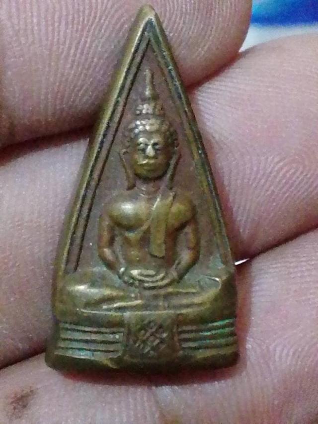 หลวงพ่อโสธร 2 หน้า ปี 2497 บล็อก 5-7 วงแหวนเต็ม เนื้อทองเหลือง สภาพสวยดูง่าย (เน้นนัดรับ)ราคา: 45,000 บาท (ต่อรองได้)