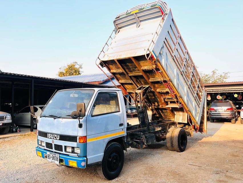 Isuzu NKR 110 Hp ปี 1992 2