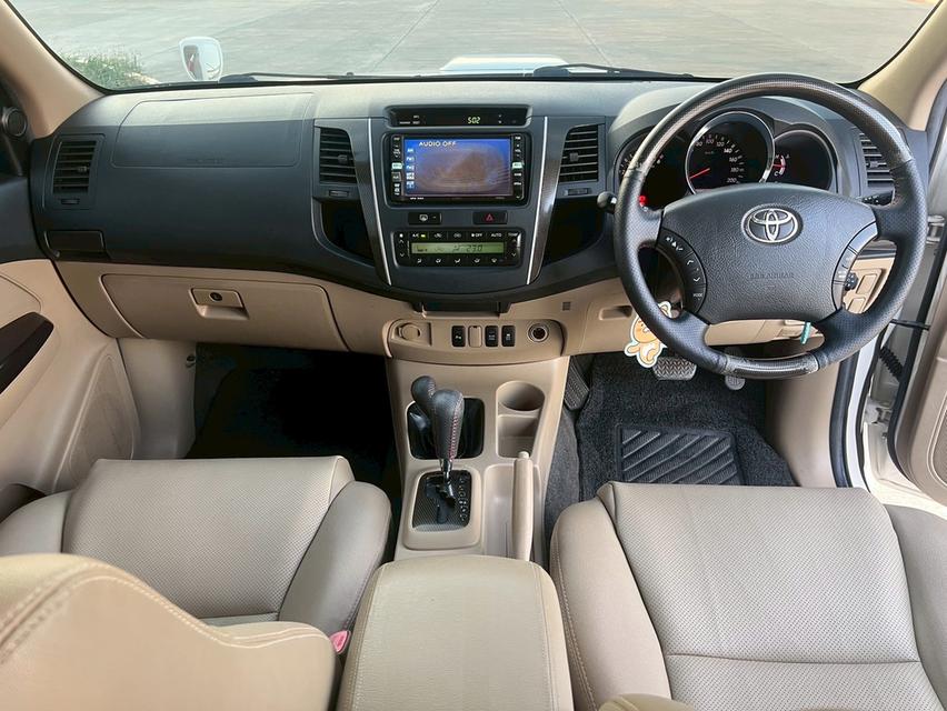 Toyota Fortuner 3.0 4WD TRD Sportivo ปี 2009 สีขาว เกียร์ออโต้ รูปที่ 15