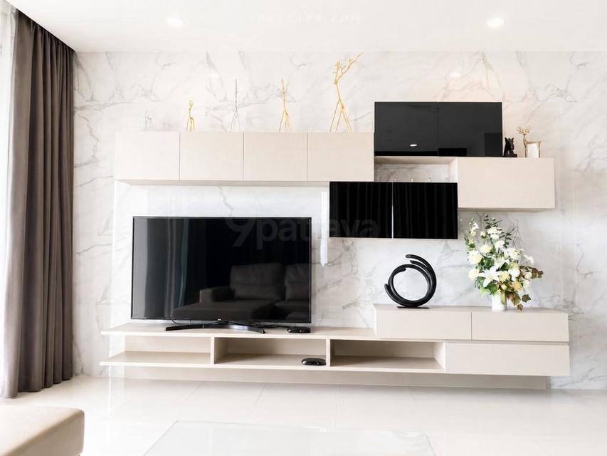 For Rent — Sea View Condo at Mövenpick White Sand Beach, Na JomtienCondo for rent at Mövenpick White Sand Beach, 2 bedrooms• 2 bathrooms size: 82sqm 3